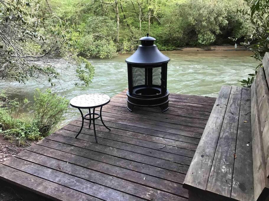 Cabin Fever On Cartecay River Ellijay Ngoại thất bức ảnh
